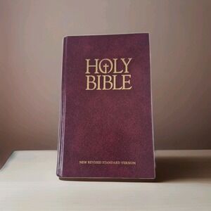 Holy Bible New Revised Standard Version Vintage  Hardback